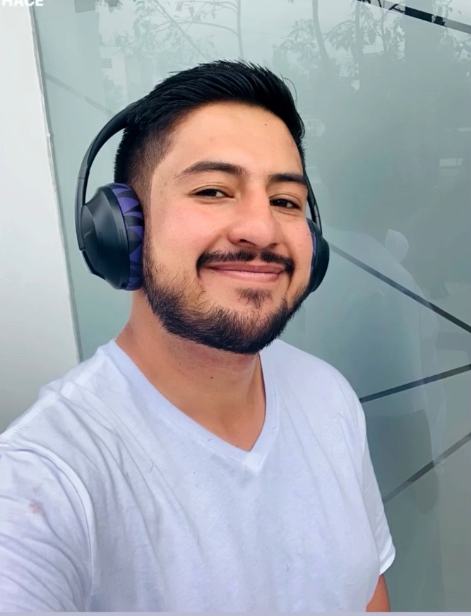 Luis Miguel Haro, diseñador web y creador de automatizaciones